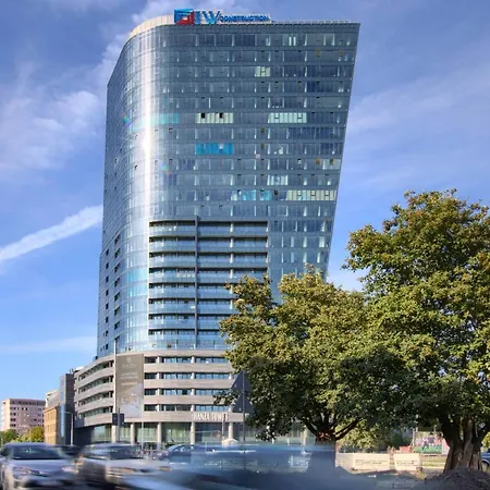 מלון דירות In - Hanza Tower - Sauna & Pool