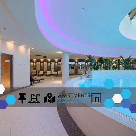 In - Hanza Tower - Sauna & Pool מלון דירות