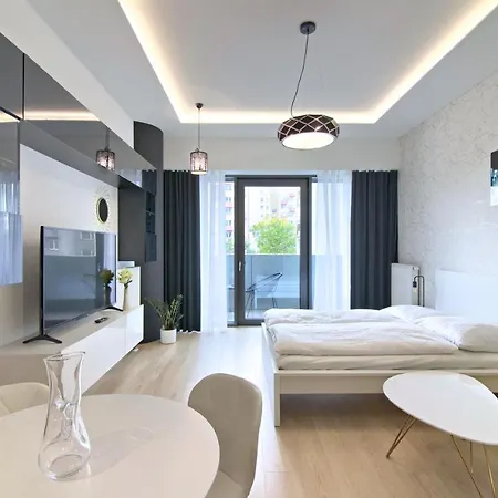 מלון דירות In - Hanza Tower - Sauna & Pool *