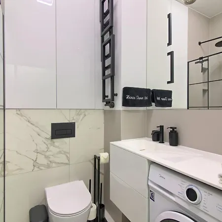 In - Hanza Tower - Sauna & Pool שצ'צ'ין