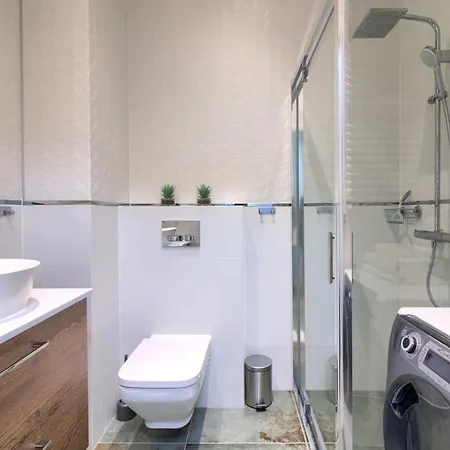 מלון דירות In - Hanza Tower - Sauna & Pool *